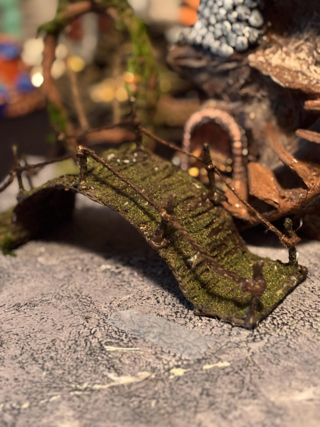Whimsical Fairy Garden Bridge: Miniature Landscape Decor