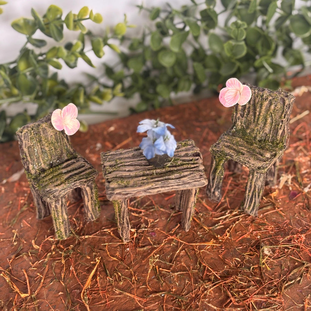 Miniature Fairy Garden Table and Chairs Set